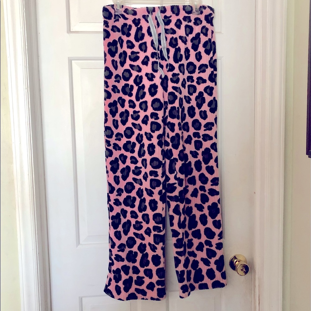 PINK LEOPARD PRINT PAJAMA BOTTOMS-NWOT